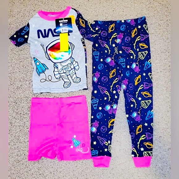 NWT NASA Girls' 3-Piece Cotton Pajama Set Galaxy Print | Navy | Toddler Size 4T - Picture 2 of 8